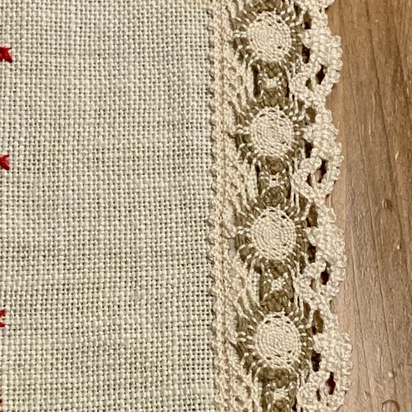 Linen Cross Stitch Table Top Runner Vintage Red Tan Cottage Granny Core - Picture 5 of 6